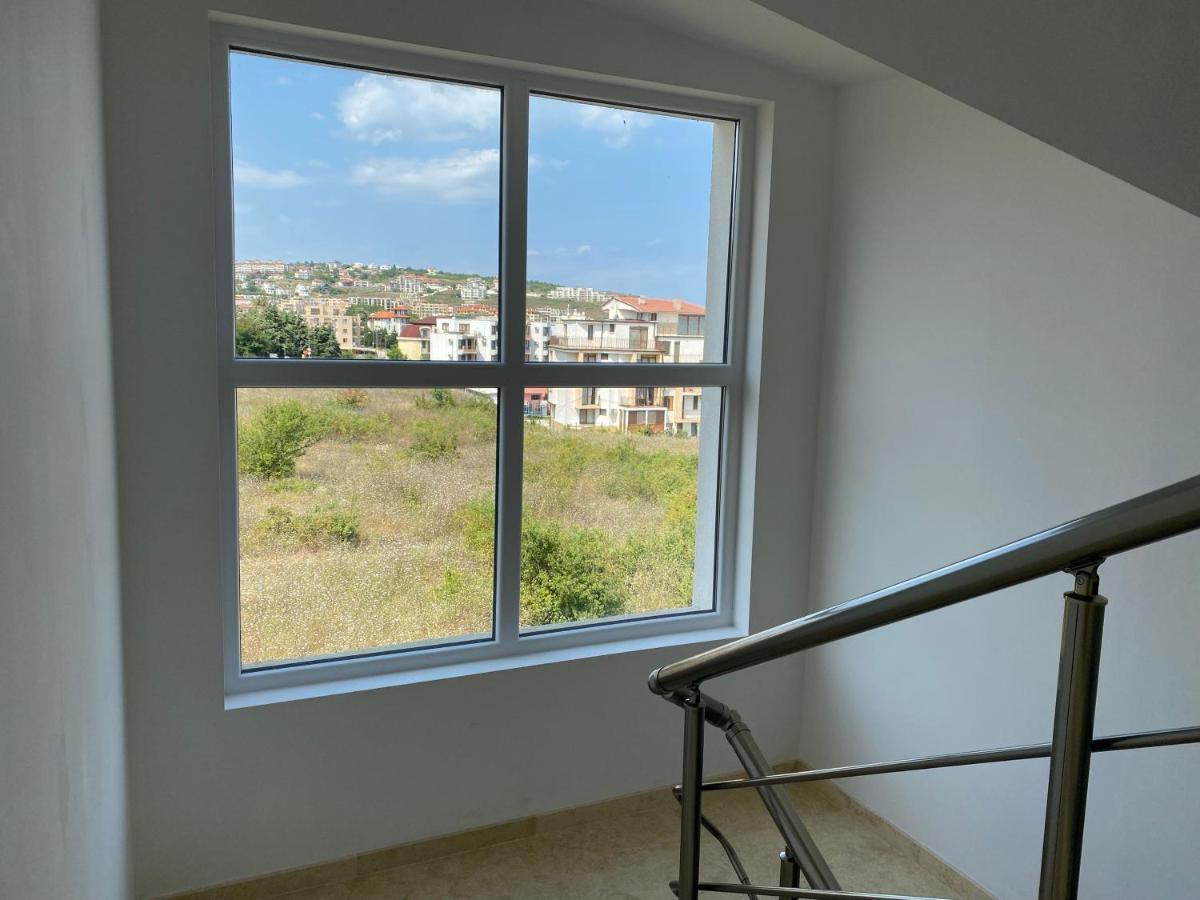 Byala Friendy Sea Apartaments Buitenkant foto
